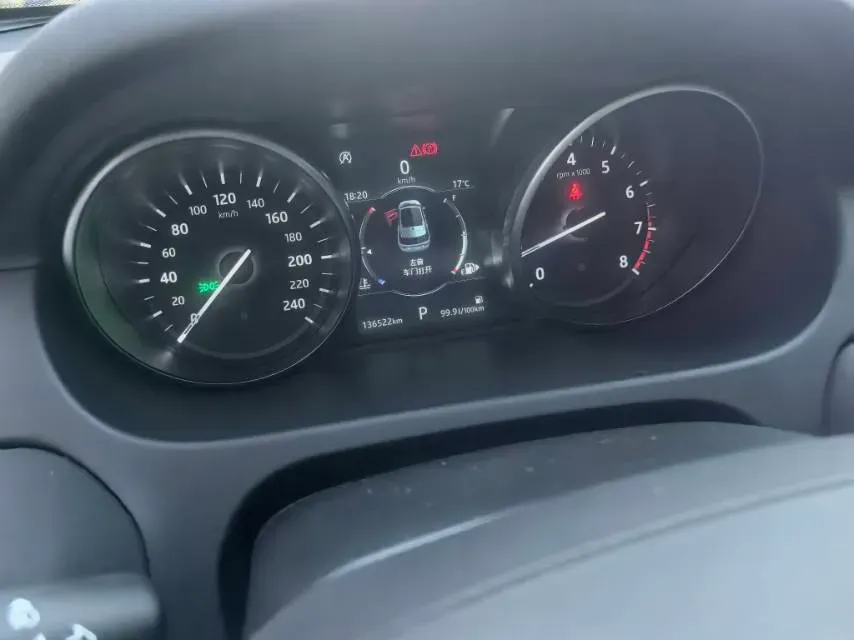 2019 Land Rover Discovery Sport 2.0T 241HP L4 9AT,autocango,china used car exporter,china ev exporter,chinese used car exporter,chinese used ev exporter