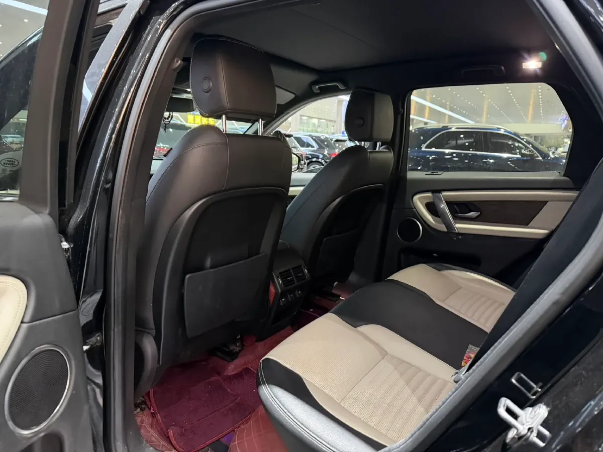 2020 Land Rover Discovery Sport 2.0T 249HP L4 9AT,autocango,china used car exporter,china ev exporter,chinese used car exporter,chinese used ev exporter