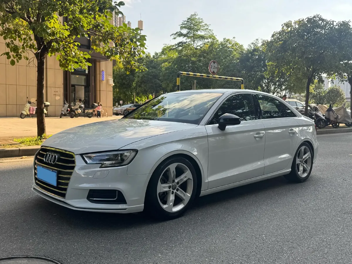 2020 Audi A3 1.4T 150HP L4 7DCT,autocango,china used car exporter,china ev exporter,chinese used car exporter,chinese used ev exporter