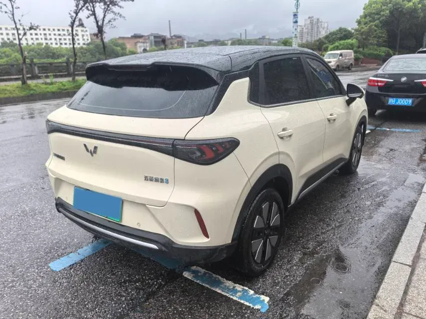2025 WuLing HongGuang New Energy REEV 99HP REEV,autocango,china used car exporter,china ev exporter,chinese used car exporter,chinese used ev exporter