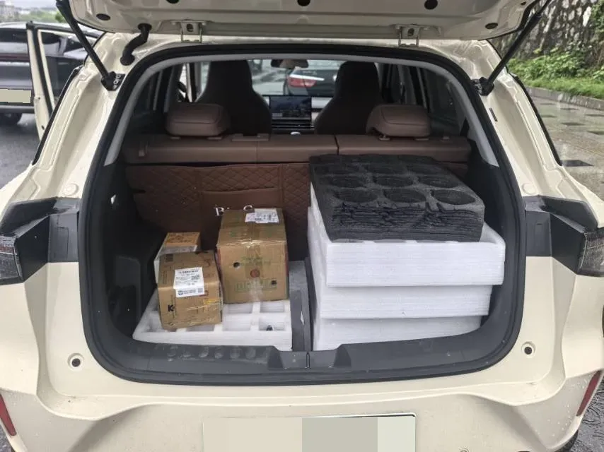 2025 WuLing HongGuang New Energy REEV 99HP REEV,autocango,china used car exporter,china ev exporter,chinese used car exporter,chinese used ev exporter