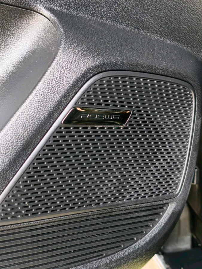 2021 Roewe RX5 1.5T 181HP L4 7DCT,autocango,china used car exporter,china ev exporter,chinese used car exporter,chinese used ev exporter