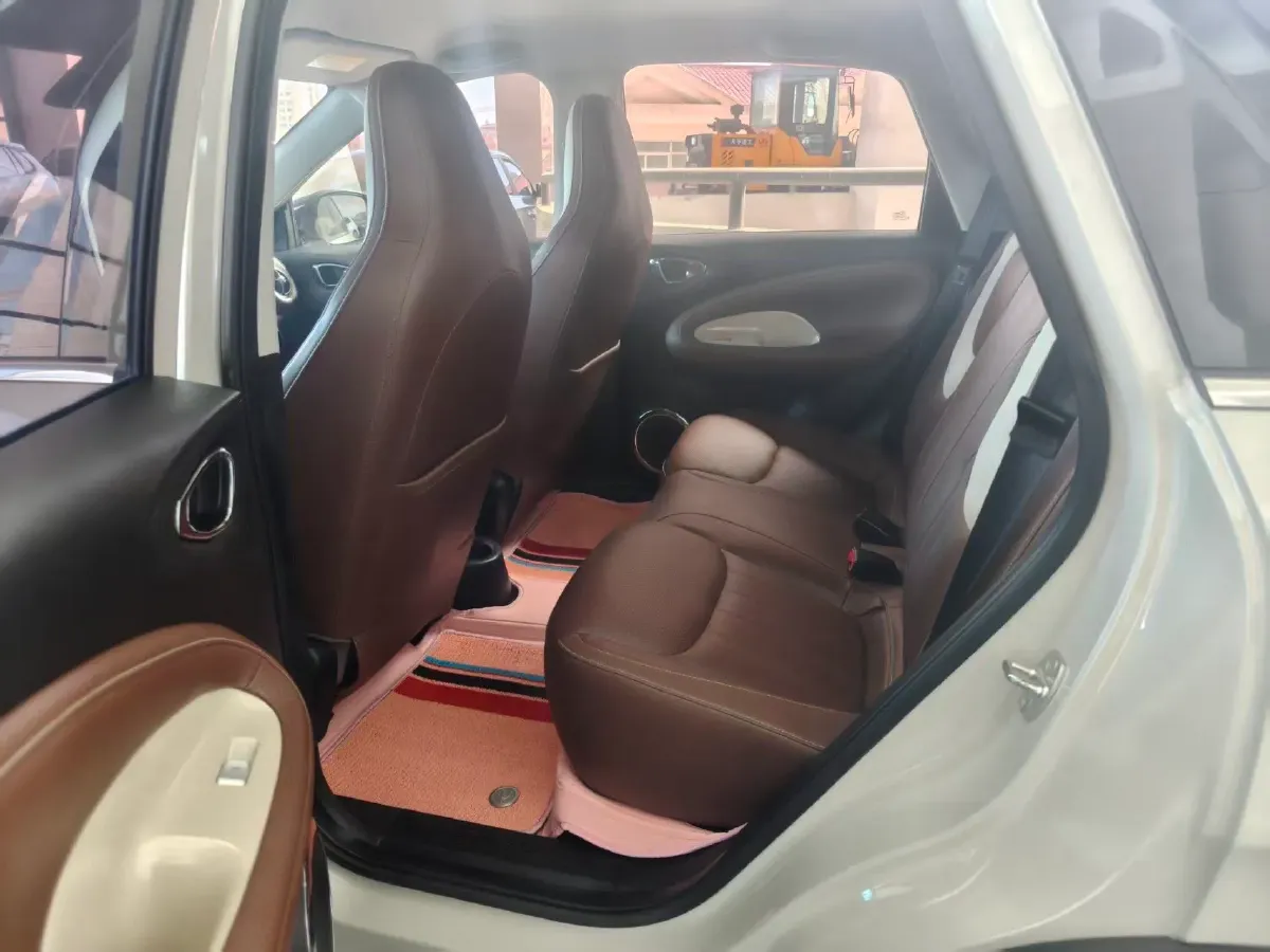2023 WuLing BinGuo BEV 31.9KWH,autocango,china used car exporter,china ev exporter,chinese used car exporter,chinese used ev exporter