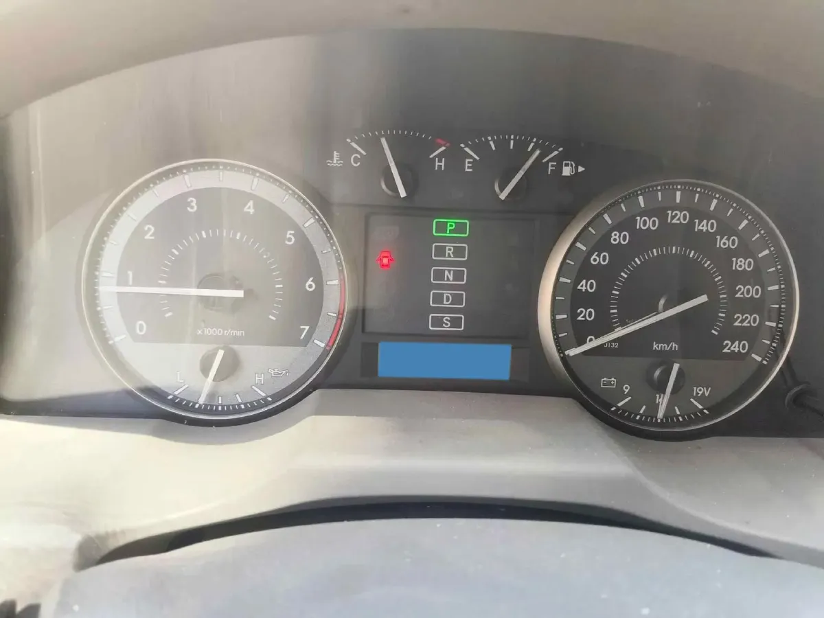 2019 Chevrolet Trax 1.0T 125HP L3 6AT,autocango,china used car exporter,china ev exporter,chinese used car exporter,chinese used ev exporter