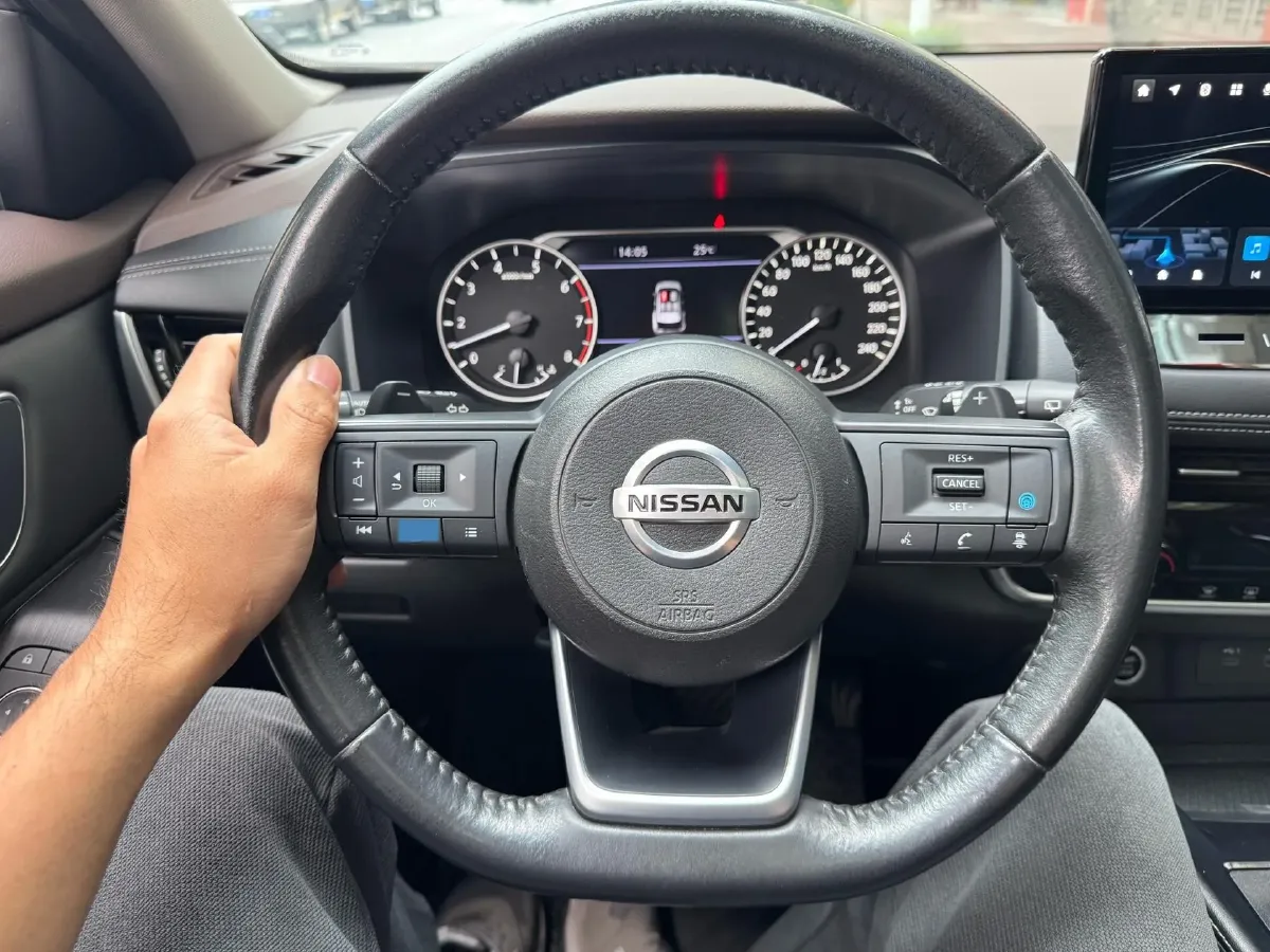 2021 Nissan X-Trail 1.5T 204HP L3 CVT,autocango,china used car exporter,china ev exporter,chinese used car exporter,chinese used ev exporter