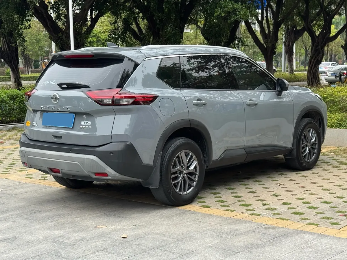 2021 Nissan X-Trail 1.5T 204HP L3 CVT,autocango,china used car exporter,china ev exporter,chinese used car exporter,chinese used ev exporter