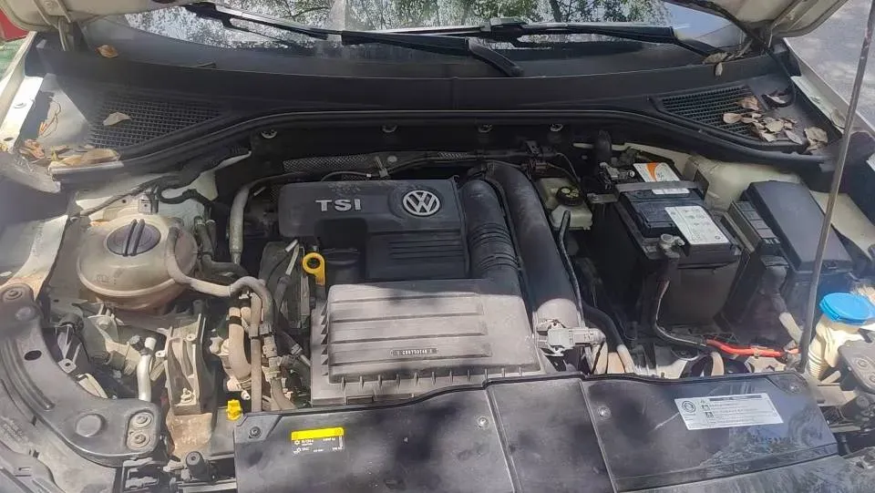 2019 Volkswagen T-Roc 1.4T 150HP L4 7DCT,autocango,china used car exporter,china ev exporter,chinese used car exporter,chinese used ev exporter
