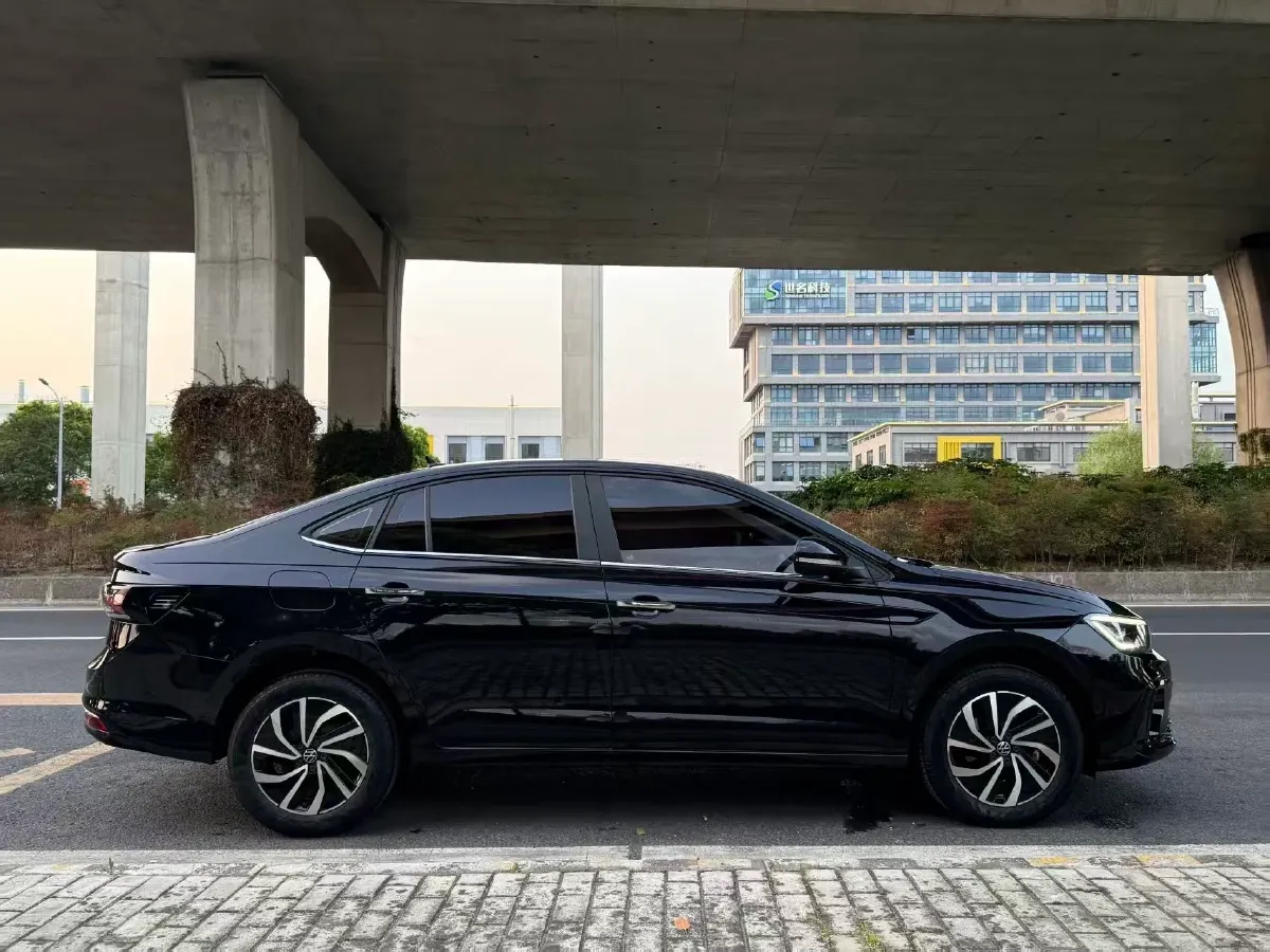 2023 Volkswagen Lavida 1.5L 110HP L4 6AT,autocango,china used car exporter,china ev exporter,chinese used car exporter,chinese used ev exporter