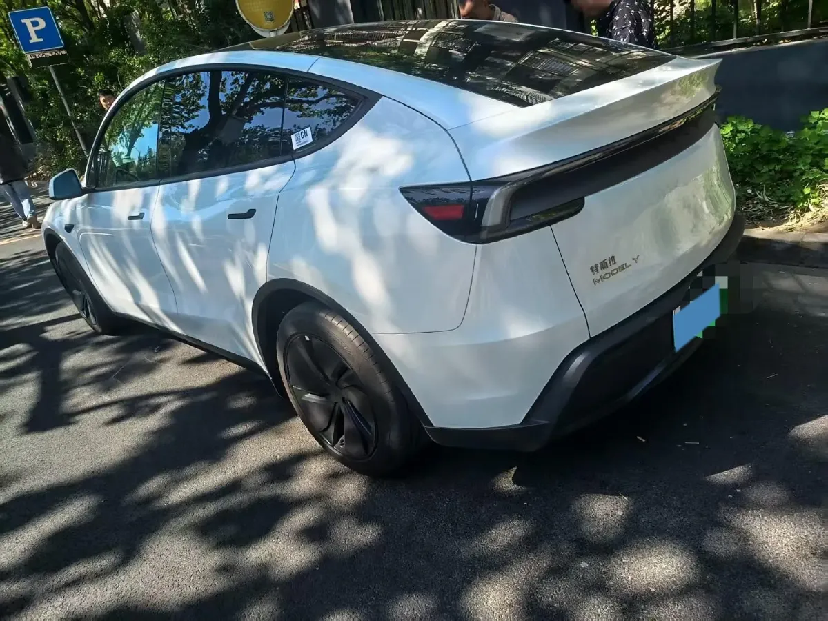 2026 Tesla Model Y BEV,autocango,china used car exporter,china ev exporter,chinese used car exporter,chinese used ev exporter