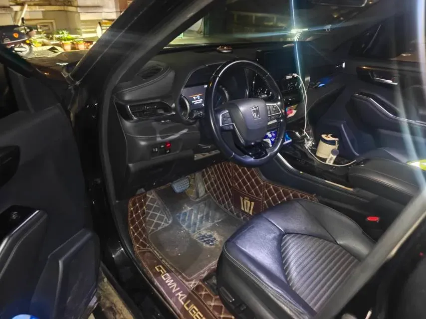 2021 Toyota Crown Kluger 2.5L 192HP L4 E-CVT Hybrid,autocango,china used car exporter,china ev exporter,chinese used car exporter,chinese used ev exporter