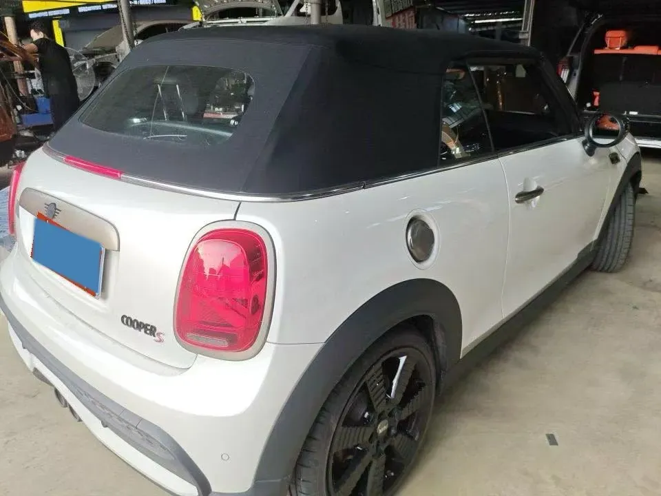 2023 MINI MINI 2.0T 192HP L4 7DCT,autocango,china used car exporter,china ev exporter,chinese used car exporter,chinese used ev exporter