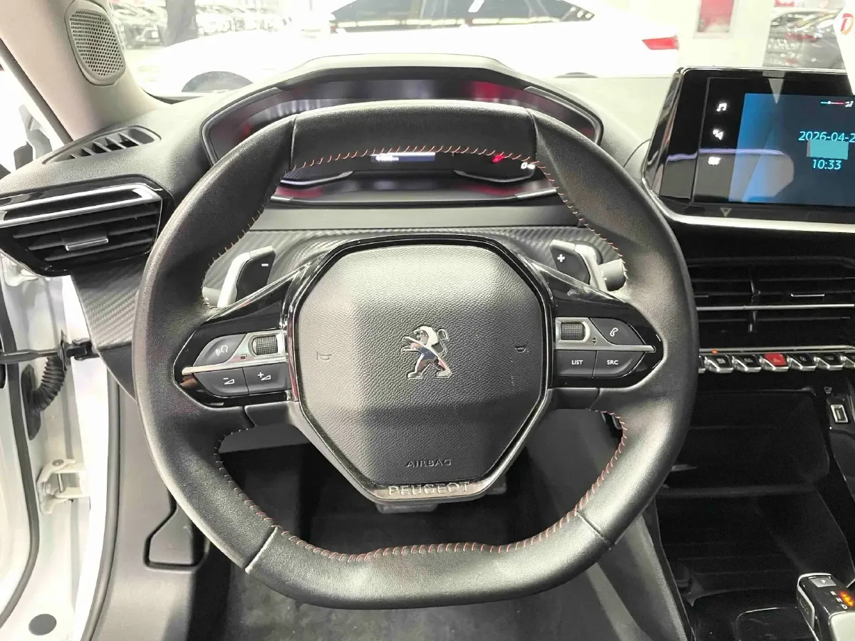 2022 Peugeot 2008 1.2T 136HP L3 6DCT,autocango,china used car exporter,china ev exporter,chinese used car exporter,chinese used ev exporter