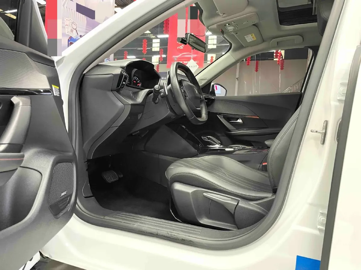 2022 Peugeot 2008 1.2T 136HP L3 6DCT,autocango,china used car exporter,china ev exporter,chinese used car exporter,chinese used ev exporter