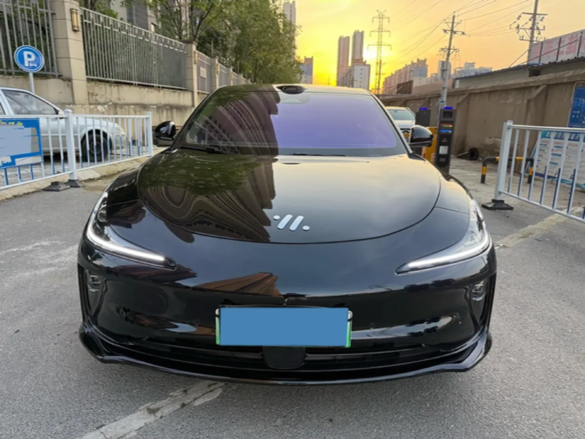 2025 IM L6 BEV,autocango,china used car exporter,china ev exporter,chinese used car exporter,chinese used ev exporter