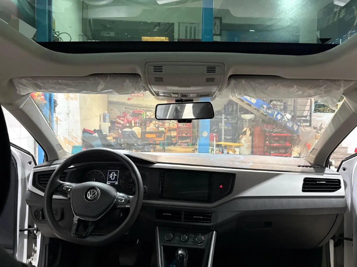 2019 Volkswagen Polo 1.5L 113HP L4 6AT,autocango,china used car exporter,china ev exporter,chinese used car exporter,chinese used ev exporter