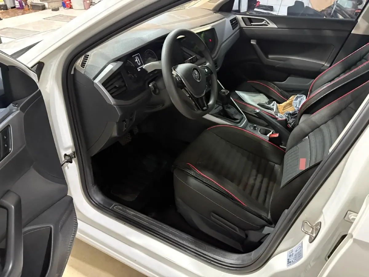 2019 Volkswagen Polo 1.5L 113HP L4 6AT,autocango,china used car exporter,china ev exporter,chinese used car exporter,chinese used ev exporter