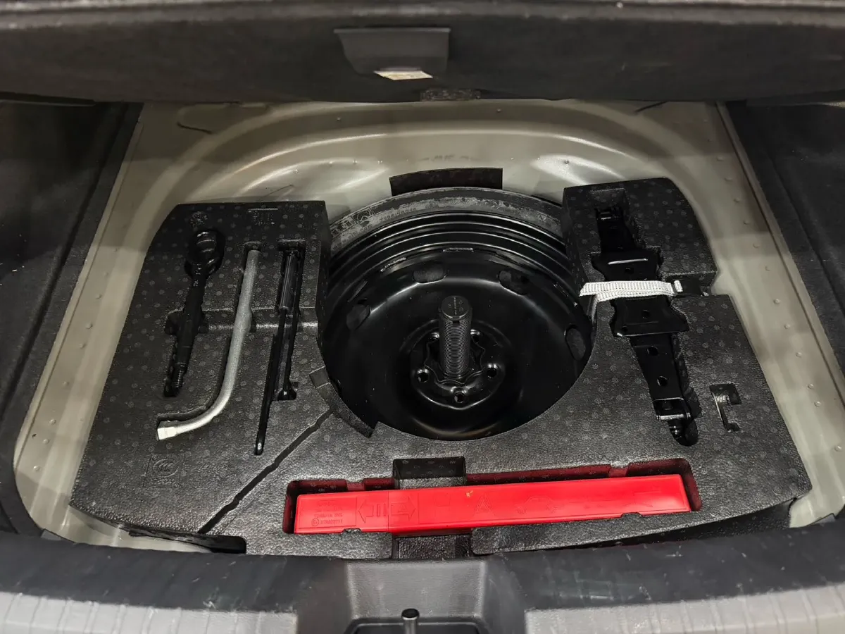 2023 Volkswagen Sagitar 1.2T 116HP L4 7DCT,autocango,china used car exporter,china ev exporter,chinese used car exporter,chinese used ev exporter