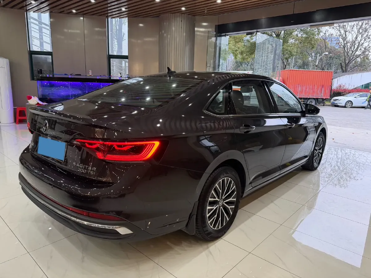 2023 Volkswagen Sagitar 1.2T 116HP L4 7DCT,autocango,china used car exporter,china ev exporter,chinese used car exporter,chinese used ev exporter