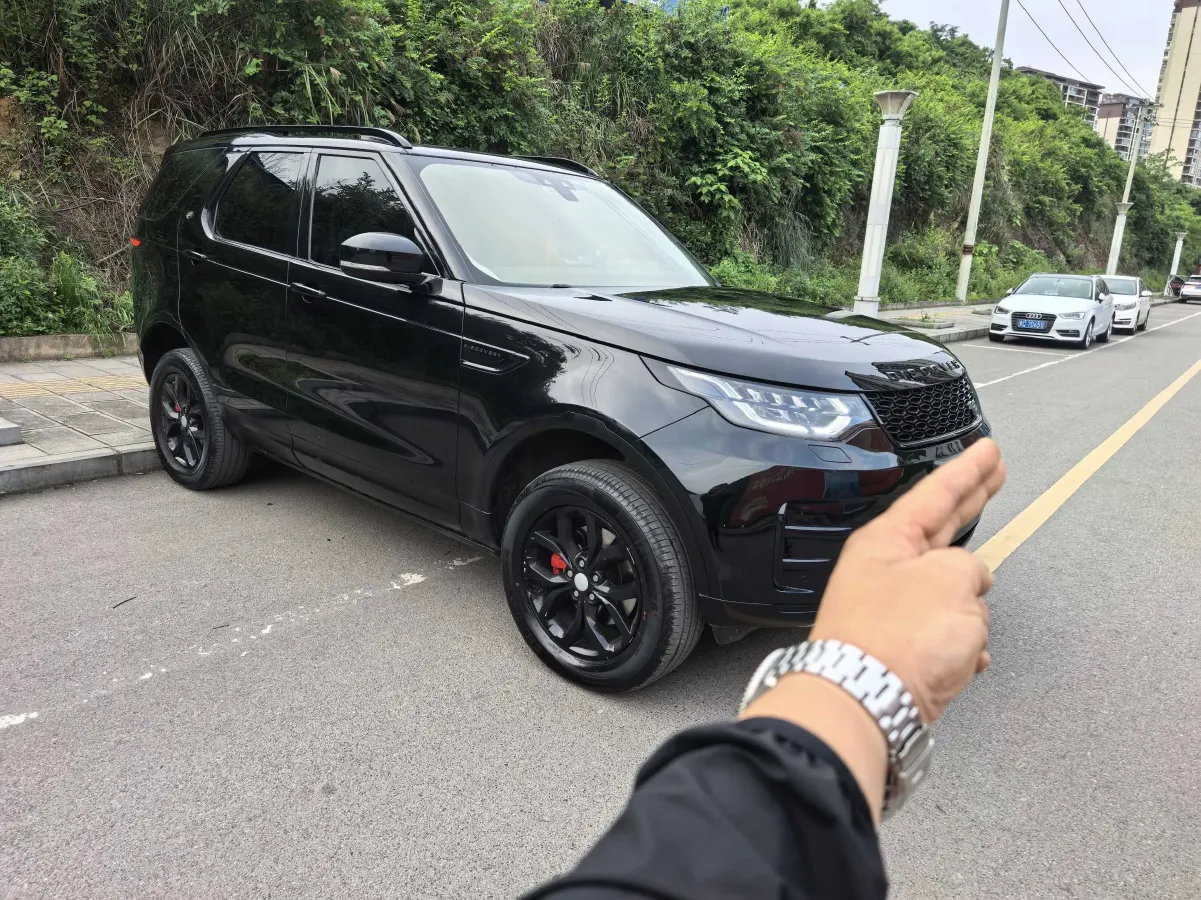 2018 Land Rover Discovery 2.0T 300HP L4 8AT,autocango,china used car exporter,china ev exporter,chinese used car exporter,chinese used ev exporter