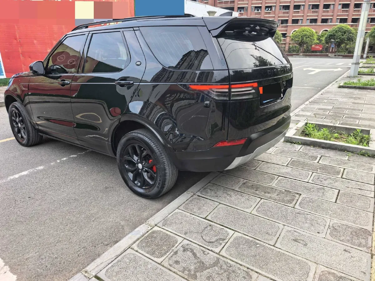 2018 Land Rover Discovery 2.0T 300HP L4 8AT,autocango,china used car exporter,china ev exporter,chinese used car exporter,chinese used ev exporter