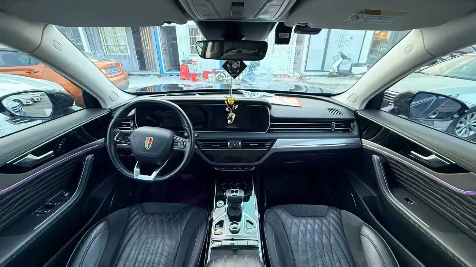 2019 HongQi HS5 2.0T 224HP L4 6AT,autocango,china used car exporter,china ev exporter,chinese used car exporter,chinese used ev exporter