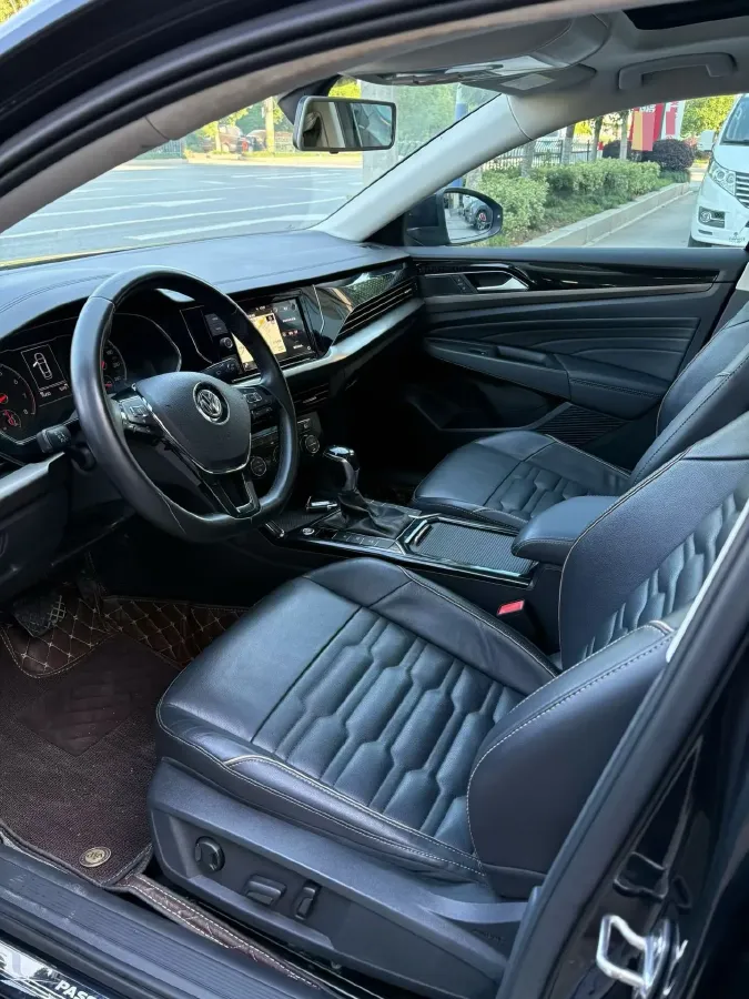 2019 Skoda Kodiak 2.0T 186HP L4 7DCT,autocango,china used car exporter,china ev exporter,chinese used car exporter,chinese used ev exporter