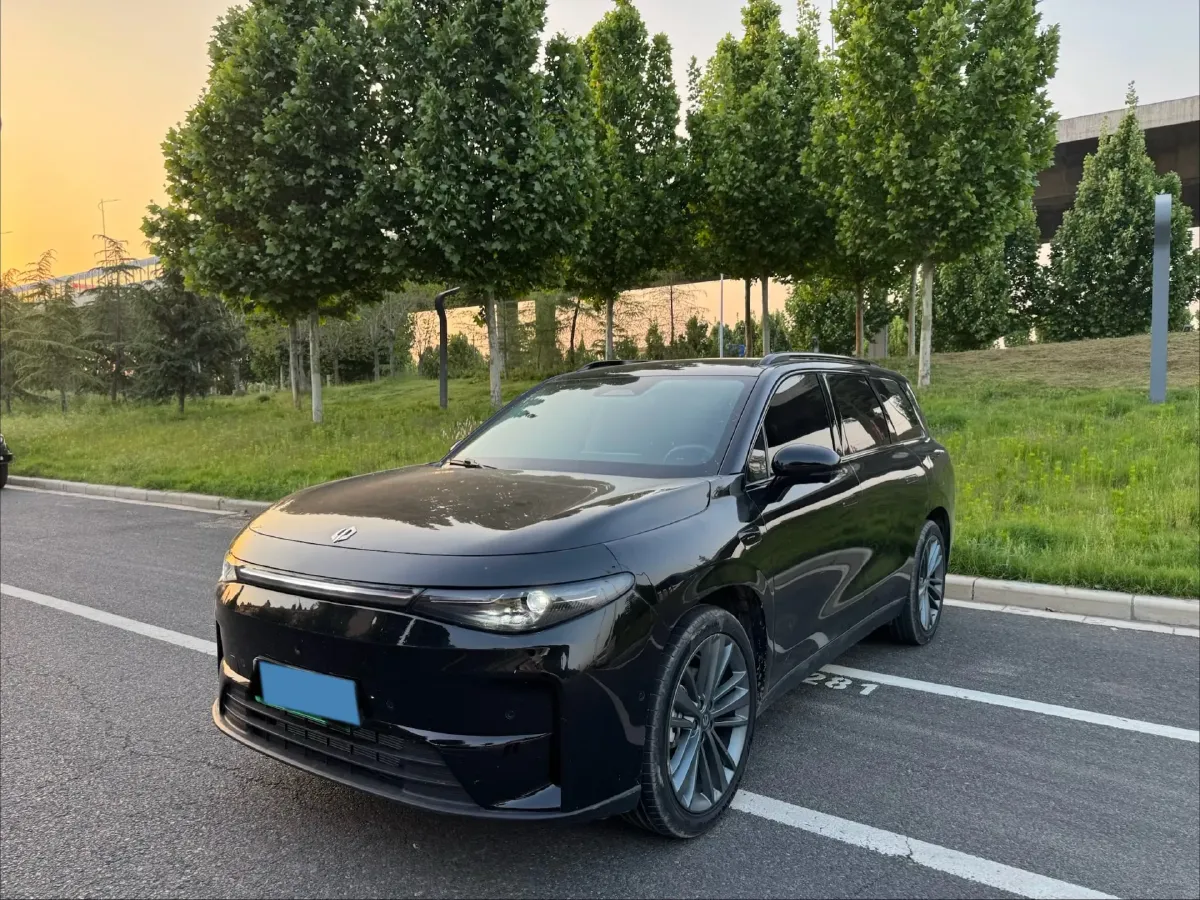 2024 Leapmotor C16 1.5L 95HP L4 REEV 28.4KWH,autocango,china used car exporter,china ev exporter,chinese used car exporter,chinese used ev exporter