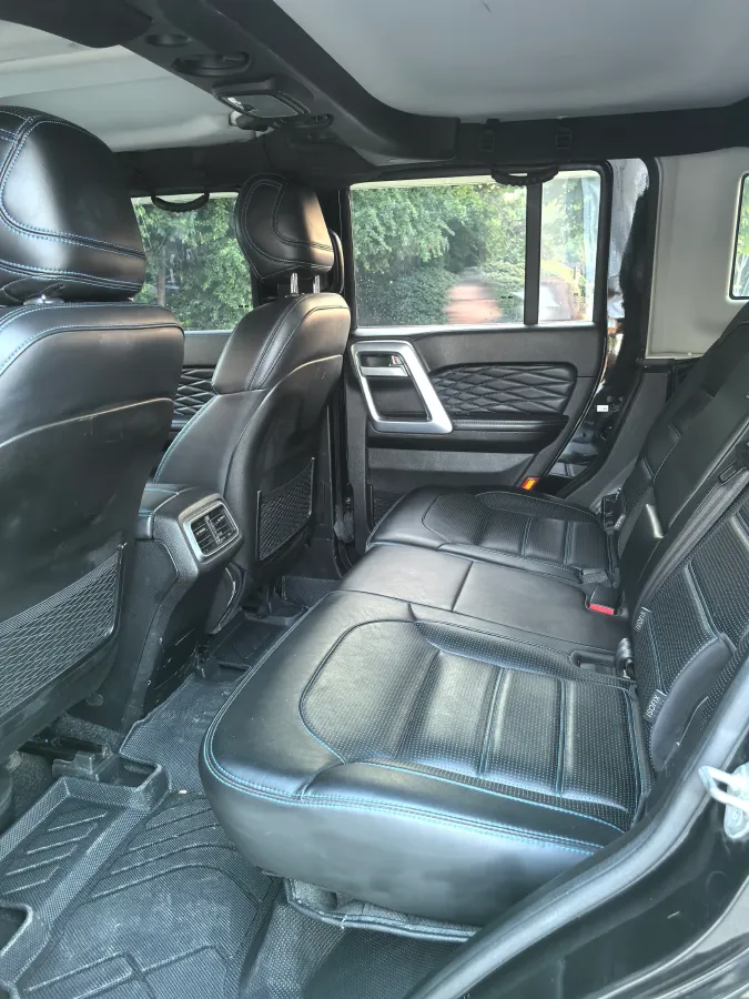2020 Beijing BJ40 2.0T 224HP L4 8AT,autocango,china used car exporter,china ev exporter,chinese used car exporter,chinese used ev exporter