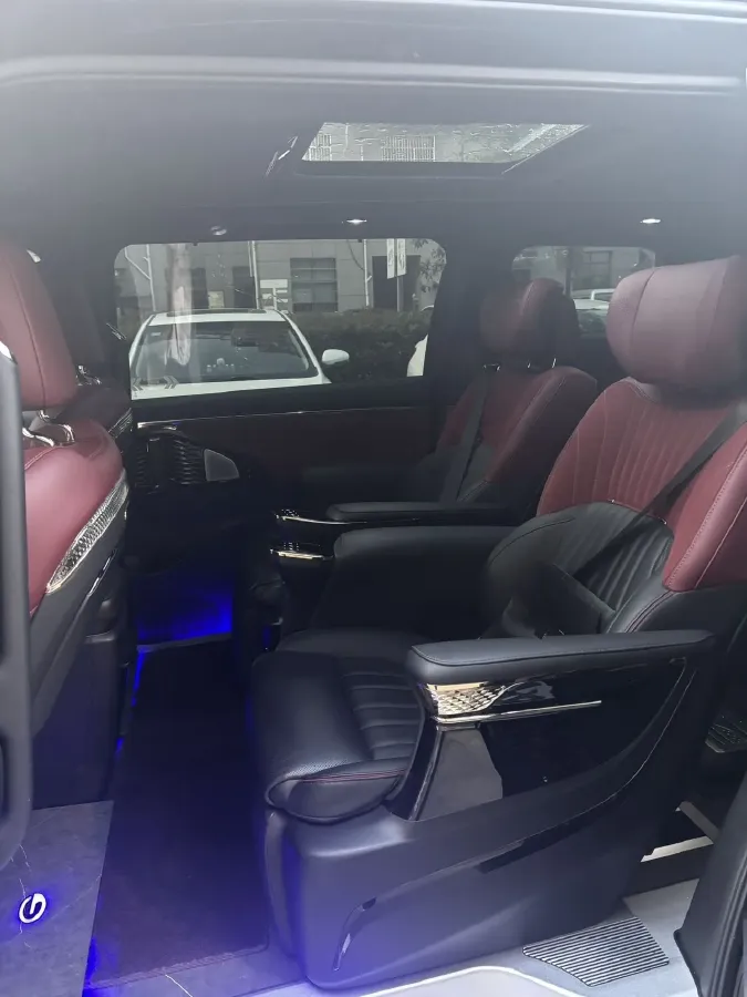 2024 GAC Trumpchi M8 2.0T 252HP L4 8AT,autocango,china used car exporter,china ev exporter,chinese used car exporter,chinese used ev exporter