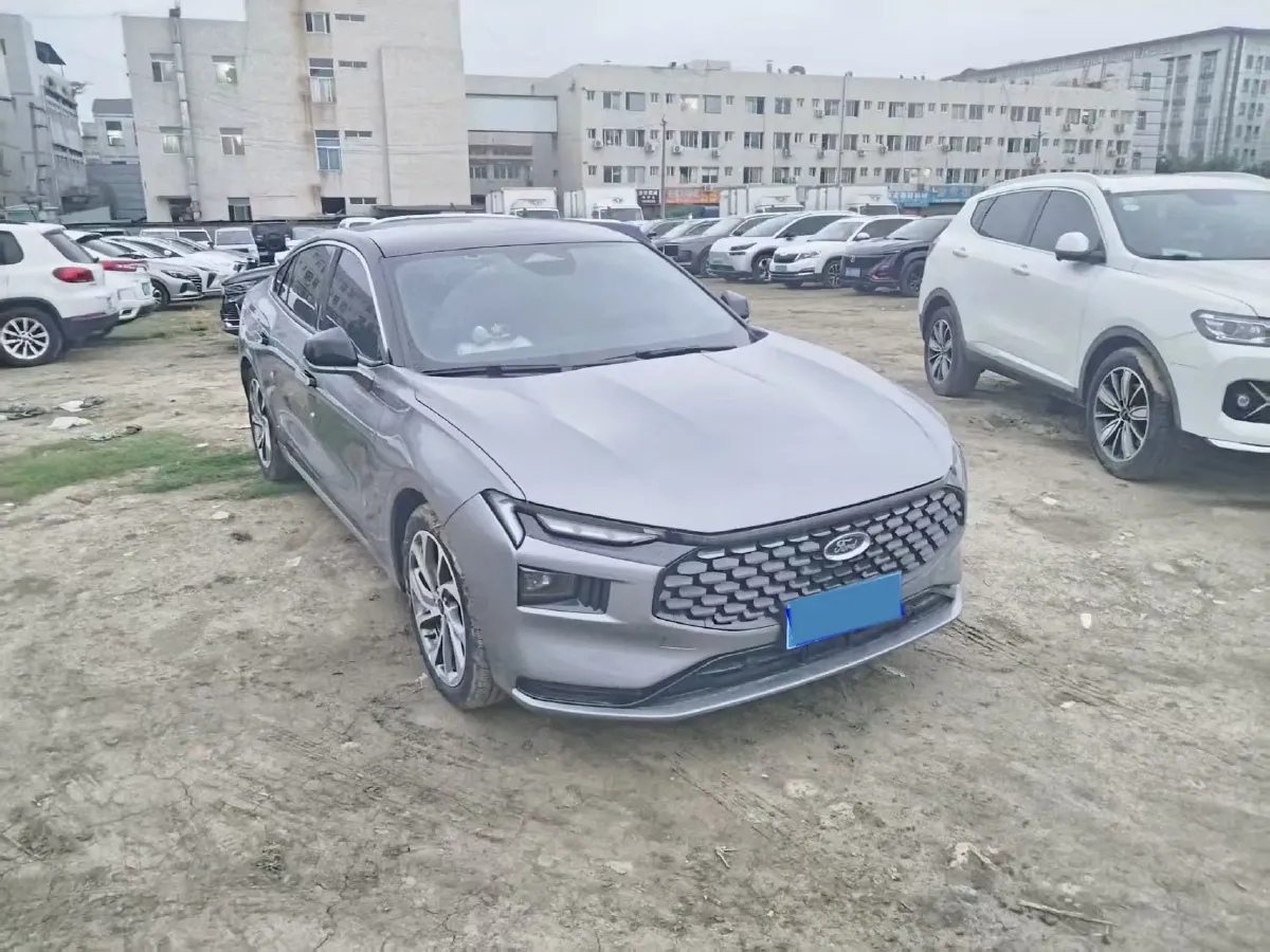 2022 Ford Mondeo 2.0T 238HP L4 8AT,autocango,china used car exporter,china ev exporter,chinese used car exporter,chinese used ev exporter