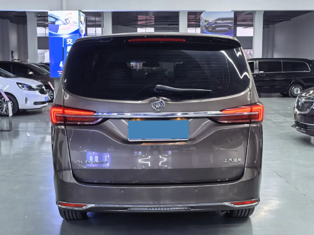 2021 Buick GL8 2.0T 237HP L4 9AT,autocango,china used car exporter,china ev exporter,chinese used car exporter,chinese used ev exporter