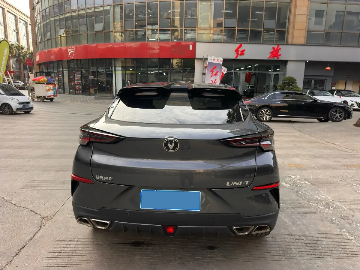 2020 ChangAn UNI-T 1.5T 180HP L4 7DCT,autocango,china used car exporter,china ev exporter,chinese used car exporter,chinese used ev exporter