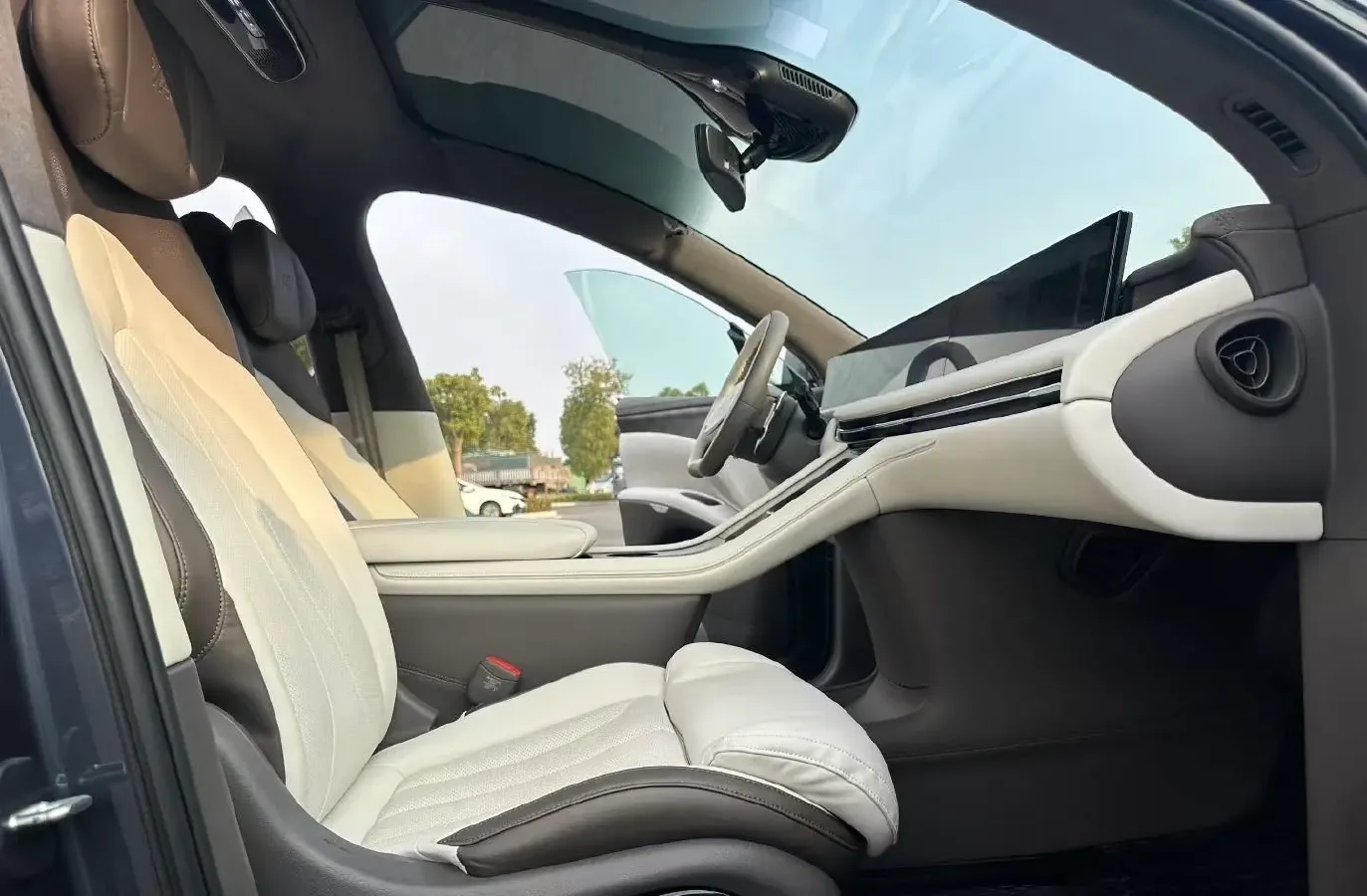2023 IM LS7 BEV 77KWH,autocango,china used car exporter,china ev exporter,chinese used car exporter,chinese used ev exporter