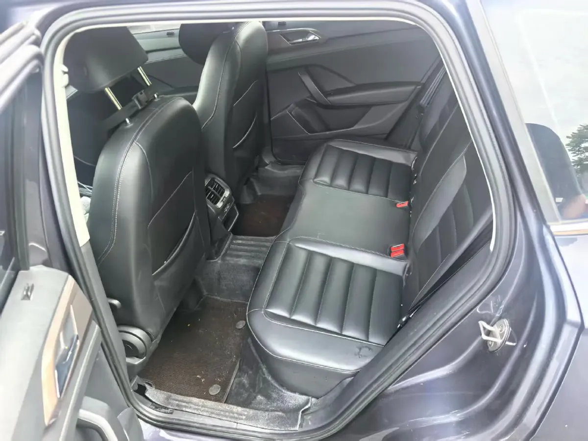 2020 Volkswagen Tharu 1.4T 150HP L4 7DCT,autocango,china used car exporter,china ev exporter,chinese used car exporter,chinese used ev exporter