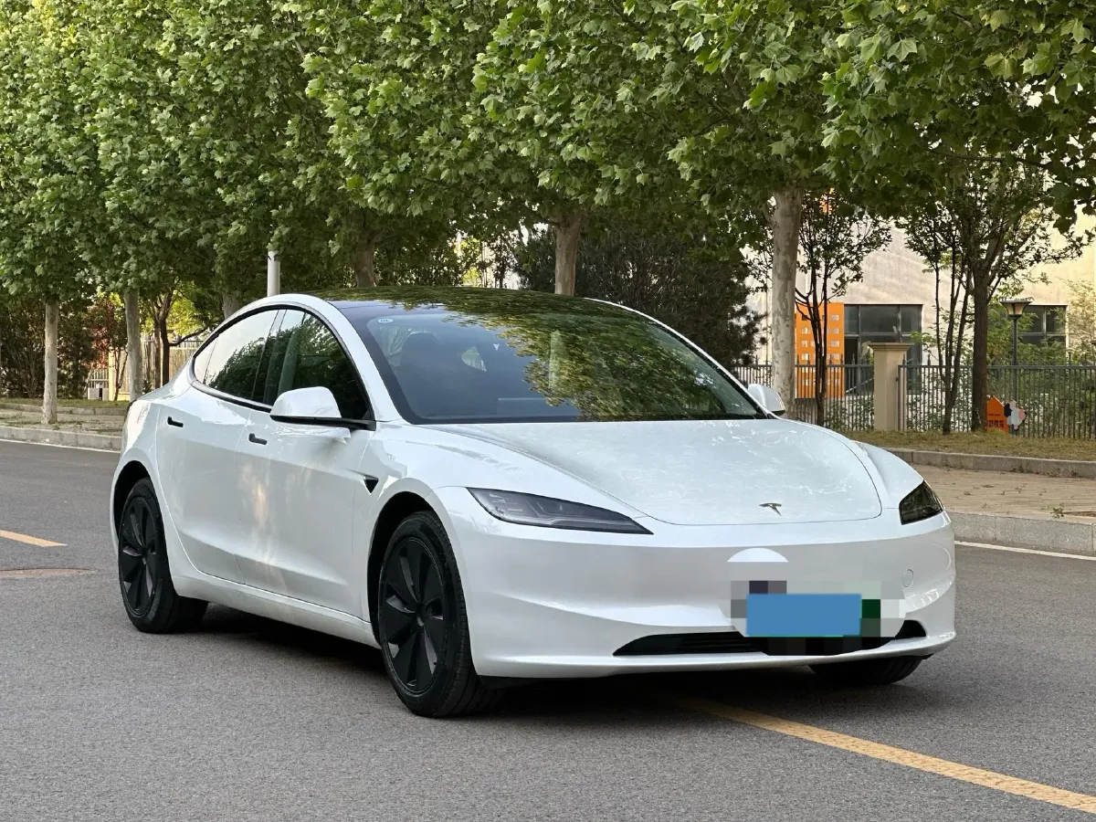 2025 Tesla Model 3 BEV 62.5KWH,autocango,china used car exporter,china ev exporter,chinese used car exporter,chinese used ev exporter