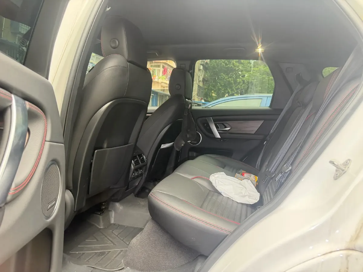 2023 Land Rover Discovery Sport 2.0T 249HP L4 9AT,autocango,china used car exporter,china ev exporter,chinese used car exporter,chinese used ev exporter