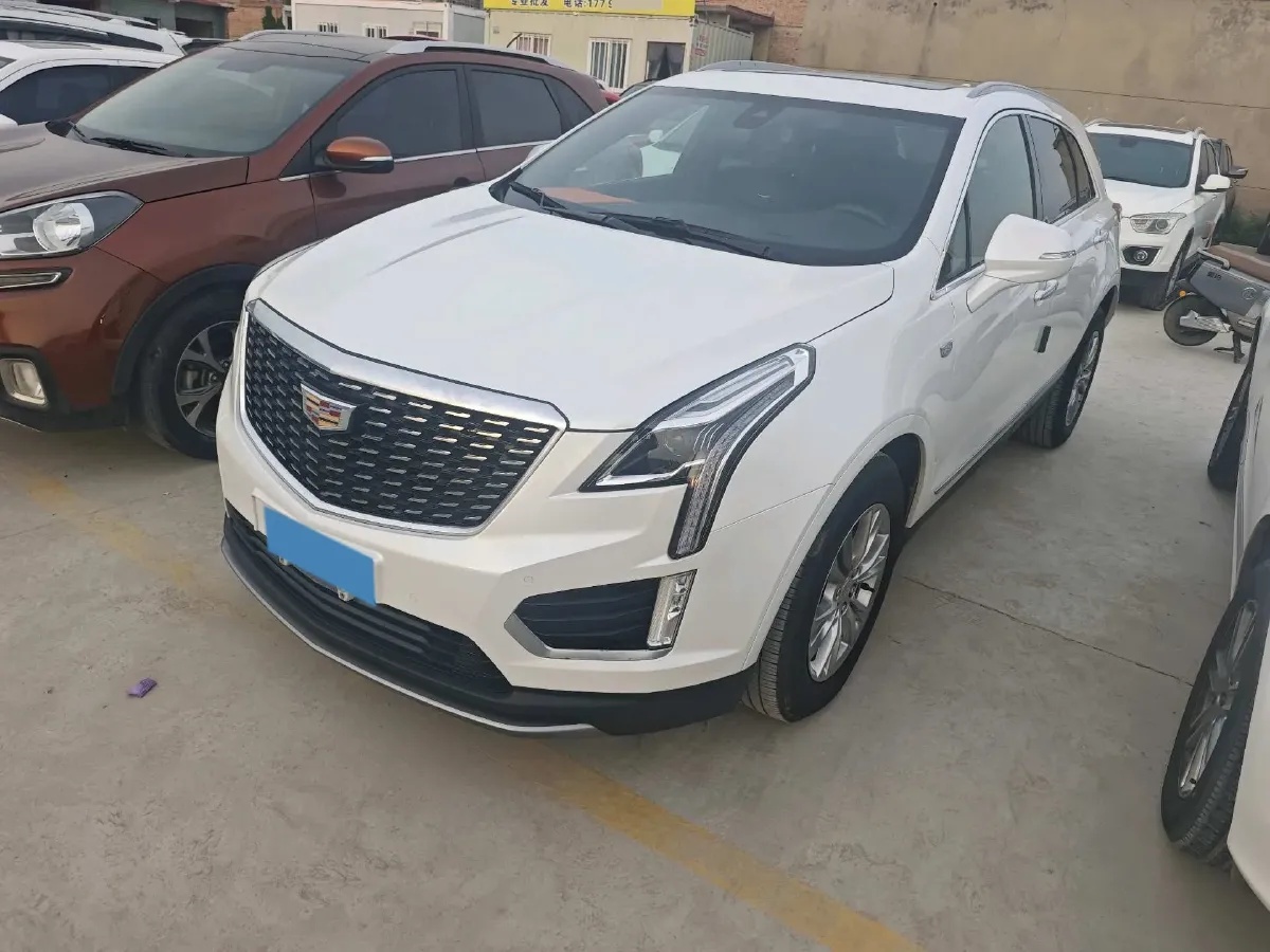 2022 Cadillac XT5 2.0T 237HP L4 9AT,autocango,china used car exporter,china ev exporter,chinese used car exporter,chinese used ev exporter