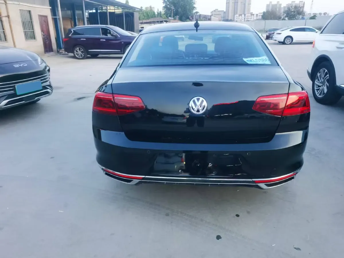 2020 Volkswagen Magotan 1.4T 150HP L4 7DCT,autocango,china used car exporter,china ev exporter,chinese used car exporter,chinese used ev exporter