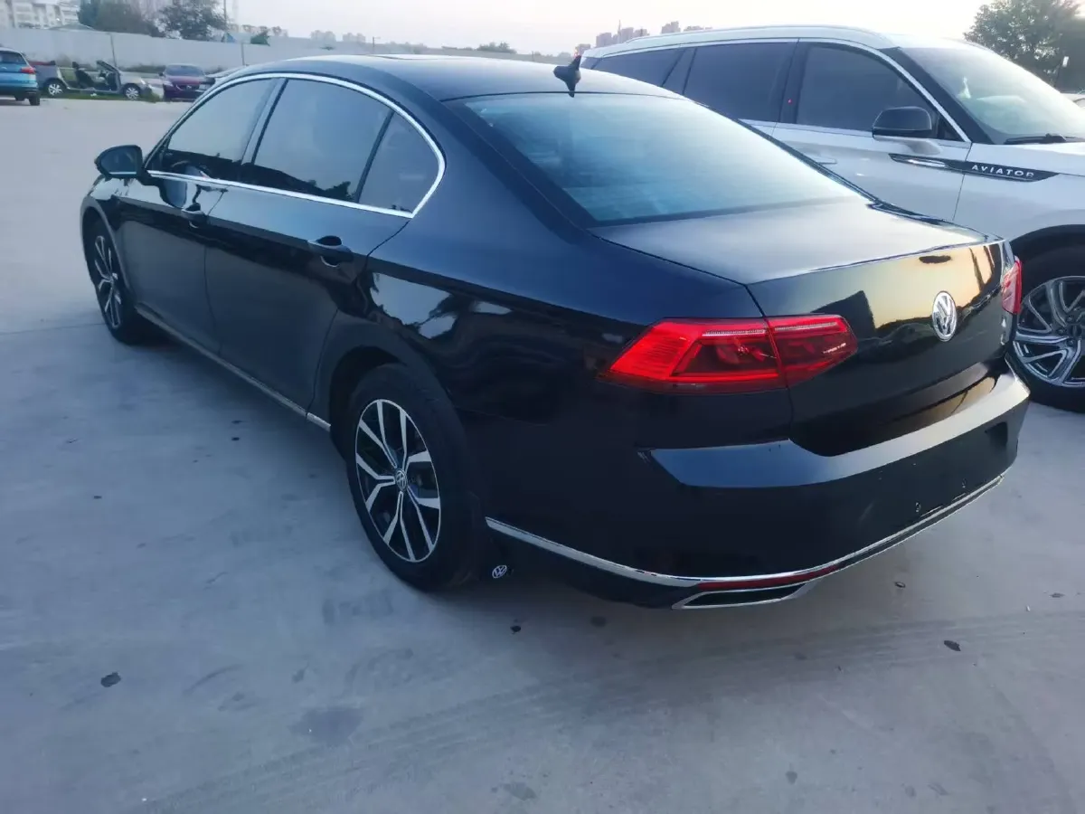 2020 Volkswagen Magotan 1.4T 150HP L4 7DCT,autocango,china used car exporter,china ev exporter,chinese used car exporter,chinese used ev exporter
