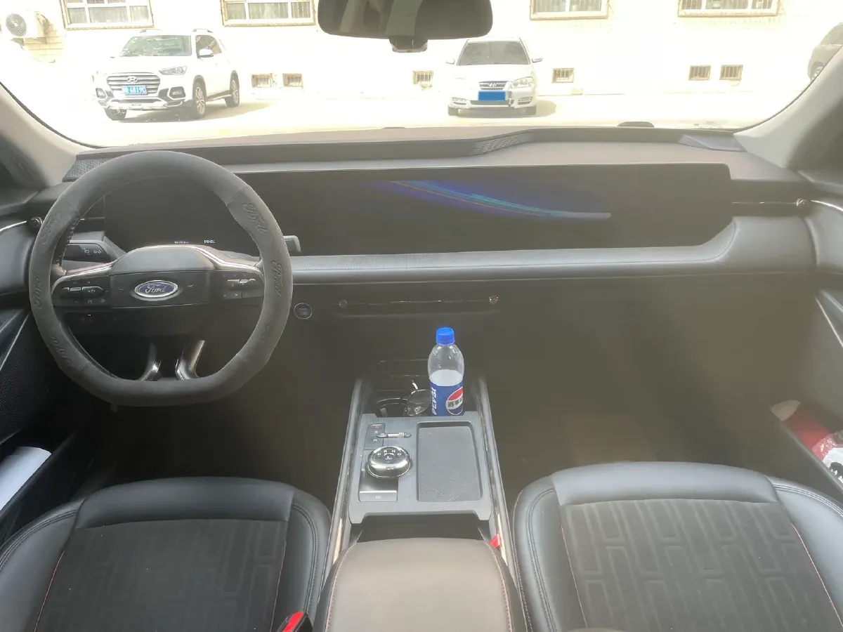 2022 Ford Mondeo 2.0T 238HP L4 8AT,autocango,china used car exporter,china ev exporter,chinese used car exporter,chinese used ev exporter