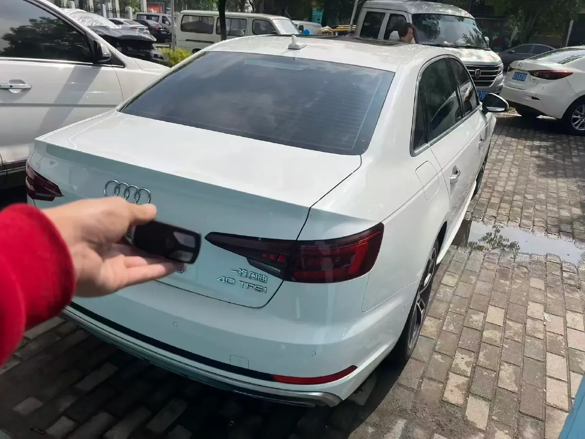 2019 Lexus UX 2.0L 146HP L4 E-CVT Hybrid,autocango,china used car exporter,china ev exporter,chinese used car exporter,chinese used ev exporter
