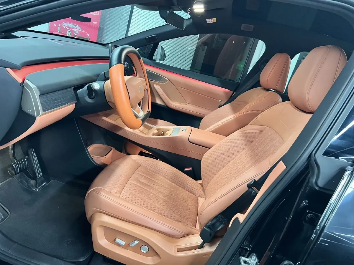 2024 ONVO L60 BEV 60KWH,autocango,china used car exporter,china ev exporter,chinese used car exporter,chinese used ev exporter