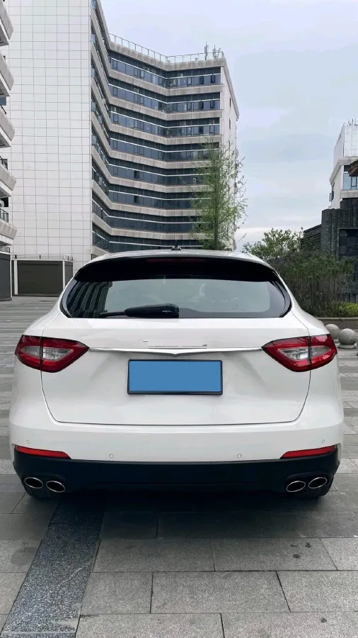 2018 Maserati Levante 3.0T 350HP V6 8AT,autocango,china used car exporter,china ev exporter,chinese used car exporter,chinese used ev exporter