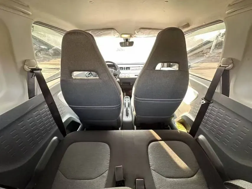 2022 WuLing HongGuang MINI EV BEV 9KWH,autocango,china used car exporter,china ev exporter,chinese used car exporter,chinese used ev exporter