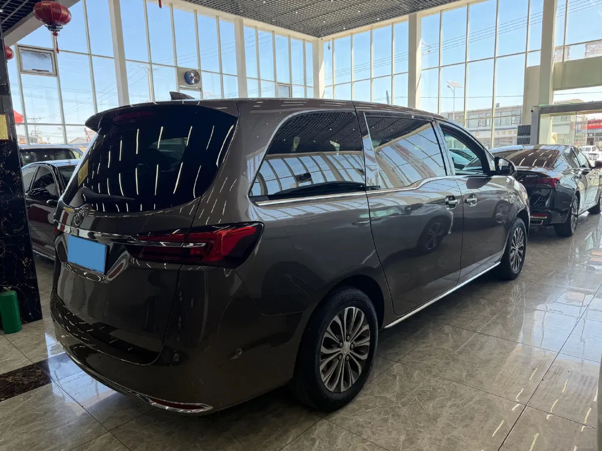 2023 Buick GL8 2.0T 237HP L4 9AT,autocango,china used car exporter,china ev exporter,chinese used car exporter,chinese used ev exporter