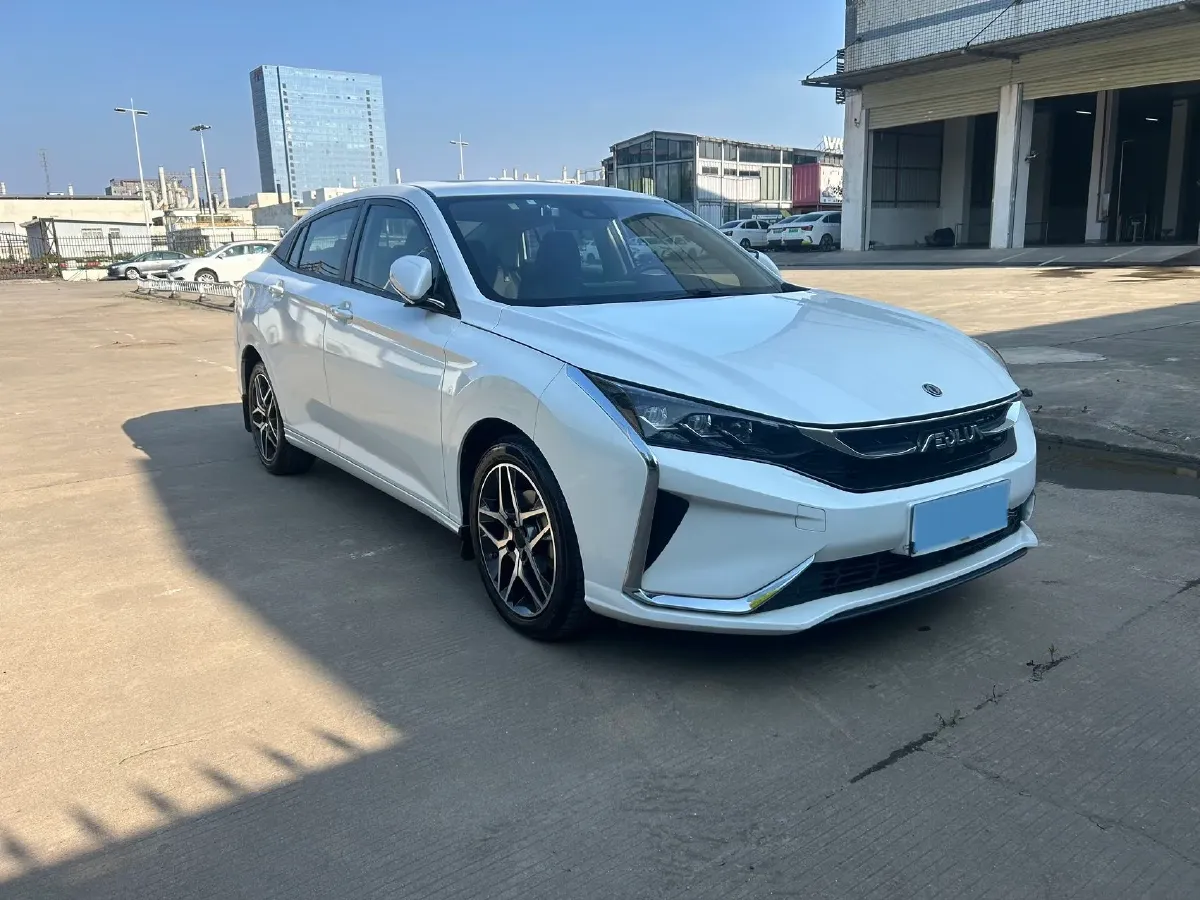 2021 DongFeng Aeolus YiXuan 1.5T 150HP L4 6DCT,autocango,china used car exporter,china ev exporter,chinese used car exporter,chinese used ev exporter