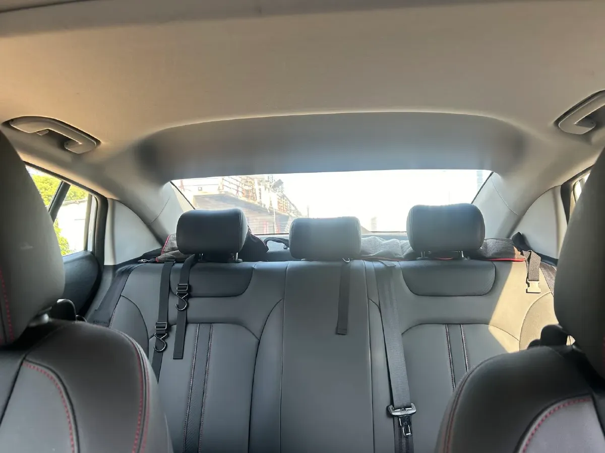 2021 DongFeng Aeolus YiXuan 1.5T 150HP L4 6DCT,autocango,china used car exporter,china ev exporter,chinese used car exporter,chinese used ev exporter