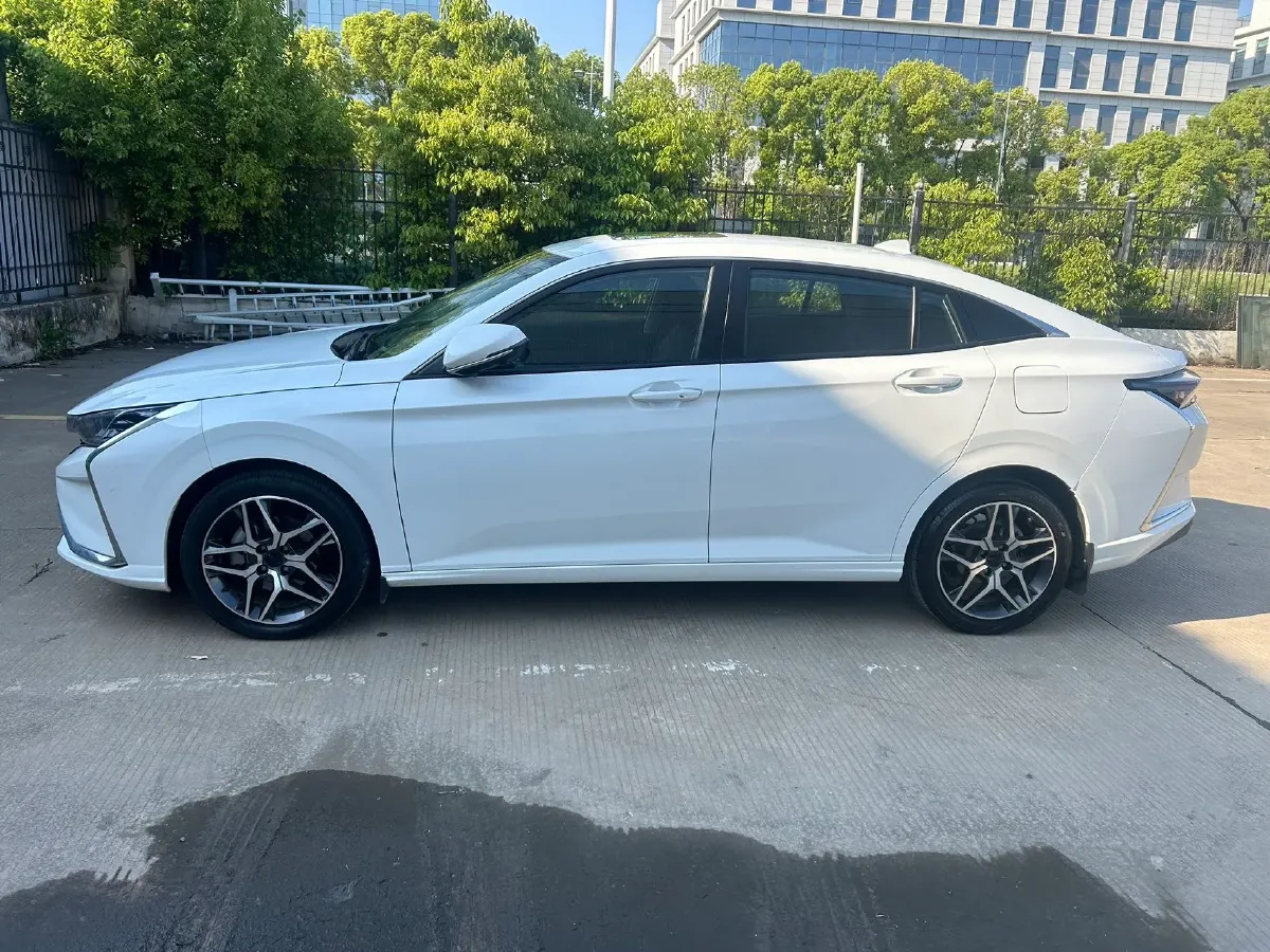2021 DongFeng Aeolus YiXuan 1.5T 150HP L4 6DCT,autocango,china used car exporter,china ev exporter,chinese used car exporter,chinese used ev exporter