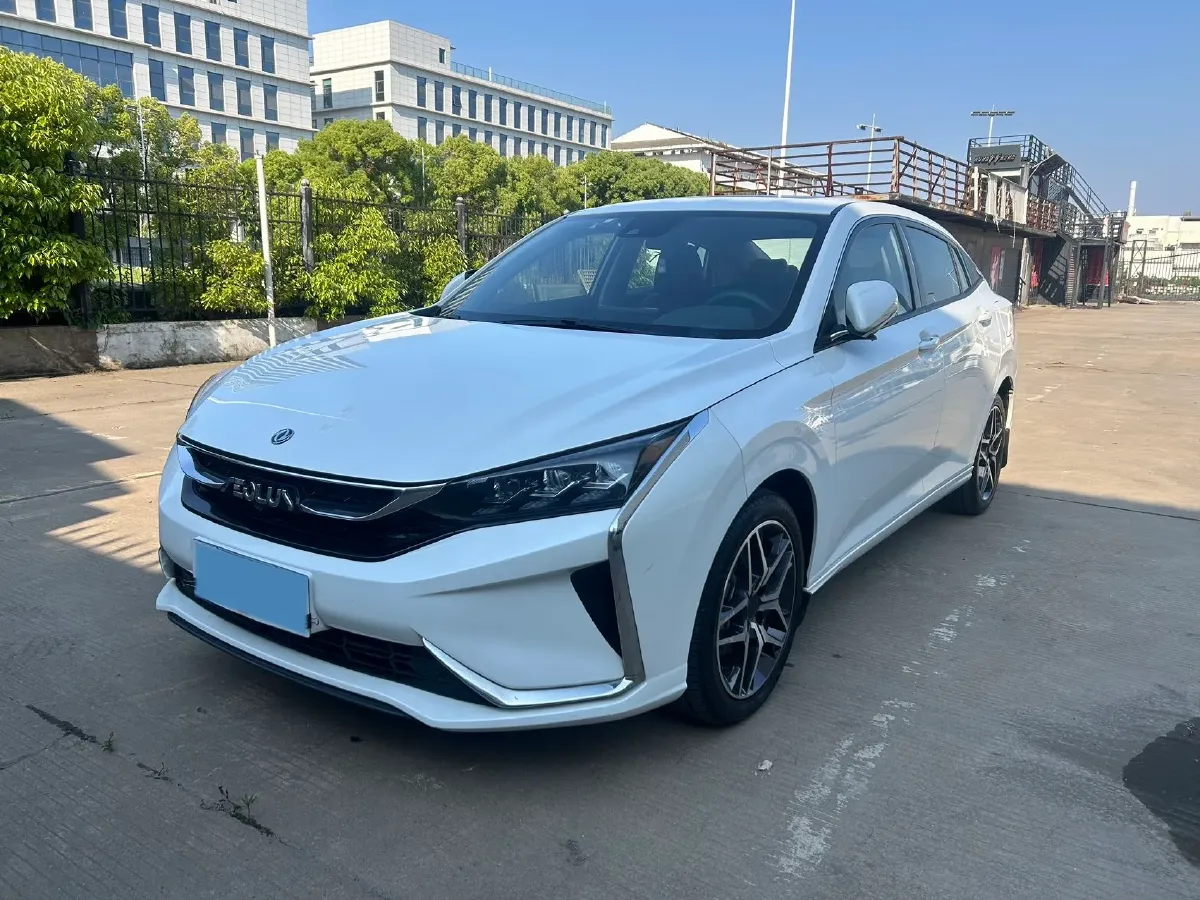 2021 DongFeng Aeolus YiXuan 1.5T 150HP L4 6DCT,autocango,china used car exporter,china ev exporter,chinese used car exporter,chinese used ev exporter