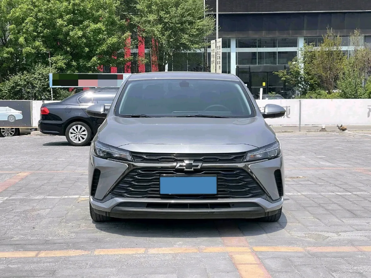 2023 Chevrolet Monza 1.5L 113HP L4 6DCT,autocango,china used car exporter,china ev exporter,chinese used car exporter,chinese used ev exporter